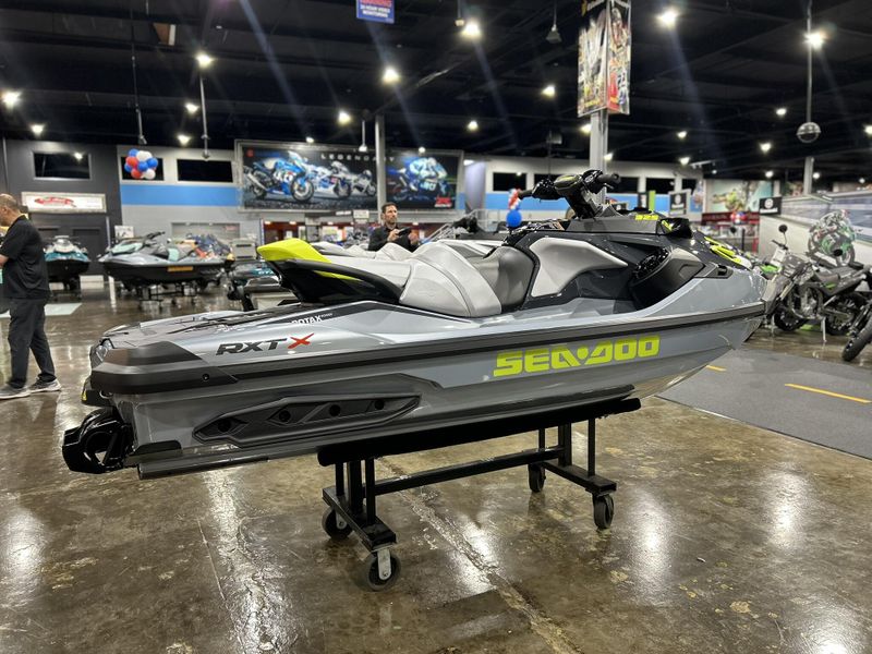 New 2025 Sea-Doo RXT-X 325 (SOUND SYSTEM) Image 8