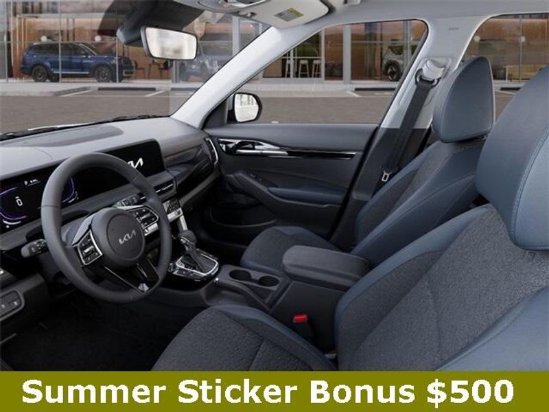 2025 Kia Seltos SImage 17