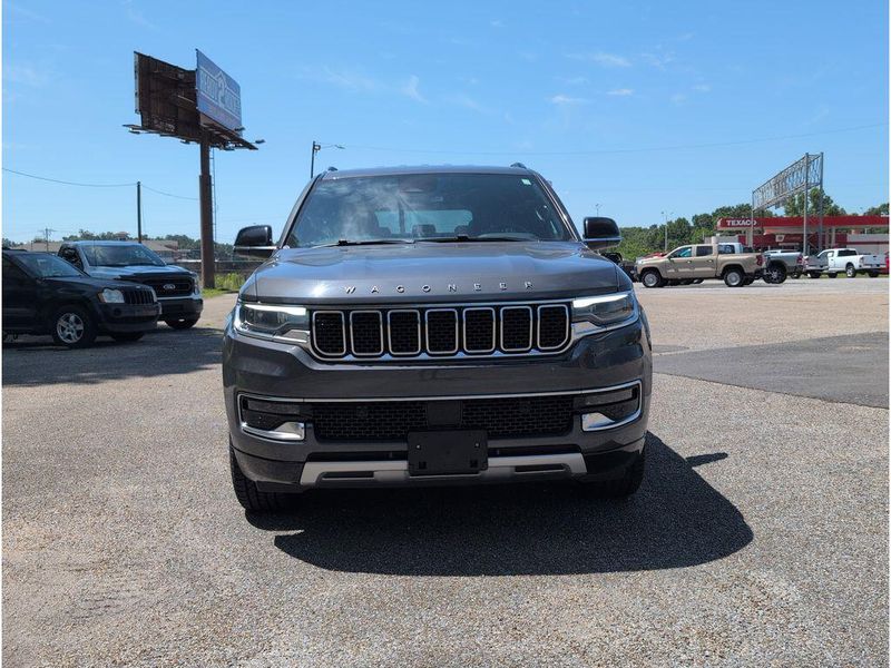 2024 Jeep Wagoneer L Series IIImage 8