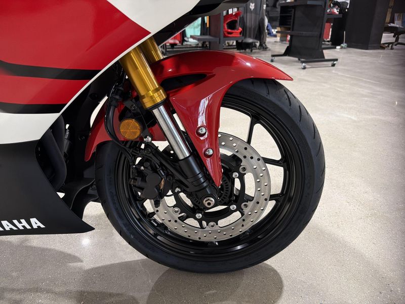 New 2026 Yamaha YZF-R3 ABS Image 19