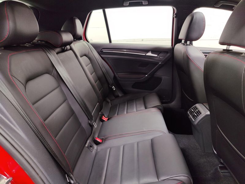 Used 2017 Volkswagen Golf GTI Autobahn w/Performance Pkg/DCC/SunroofImage 17
