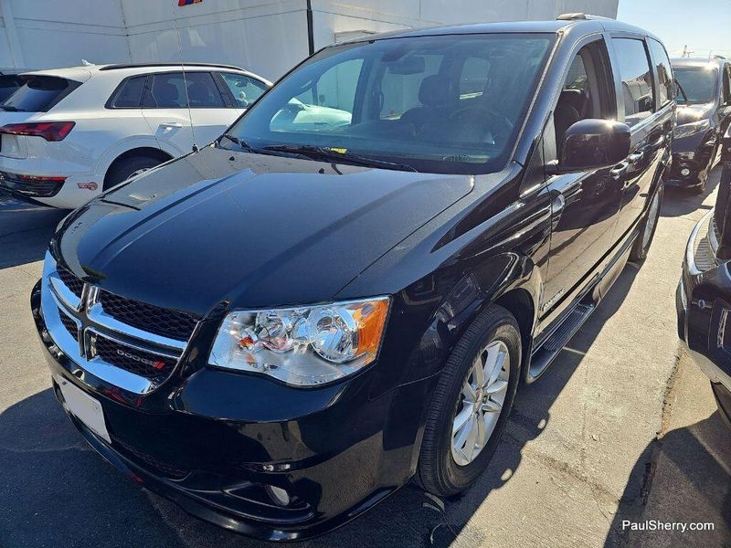 2019 Dodge Grand Caravan SXTImage 6