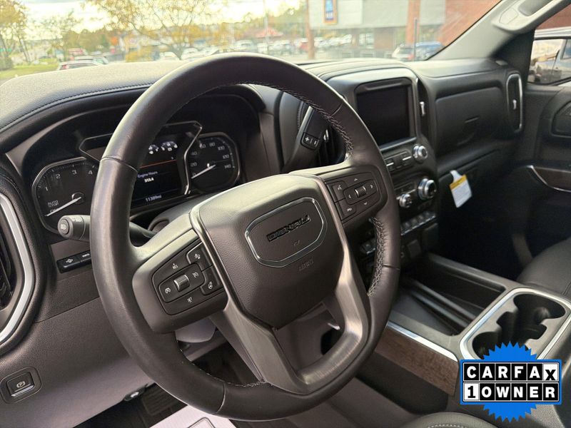 Used 2021 GMC Sierra 1500 DenaliImage 25