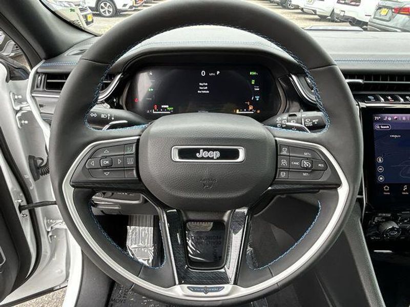 Used 2022 Jeep Grand Cherokee 4xe Trailhawk 4xeImage 21