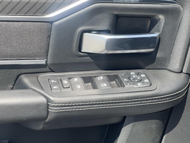 New 2026 RAM 3500 Big Horn Crew Cab 4x4 8' Box
