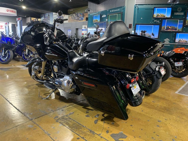 Used 2015 Harley-Davidson ROAD GLIDE SPECIAL Image 6