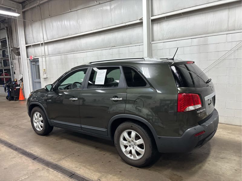2012 Kia Sorento LX photo 6