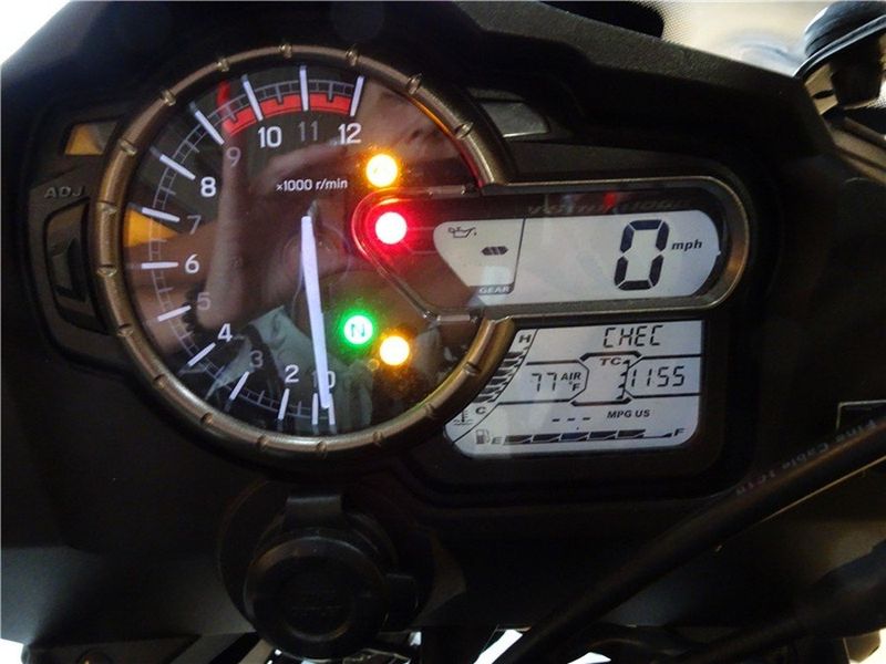 2014 Suzuki V-Strom in a Maroon exterior color. New England Powersports 978 338-8990 pixelmotiondemo.com 