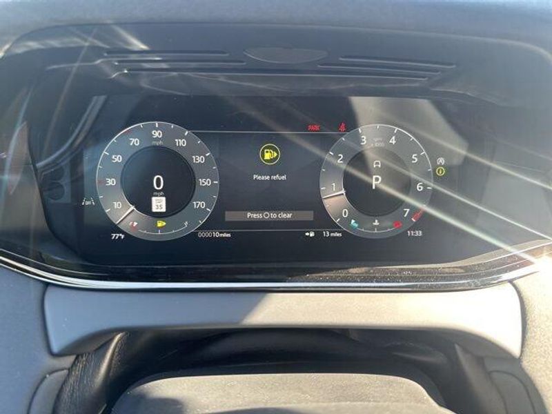 Used 2025 Land Rover Range Rover Evoque Dynamic SE