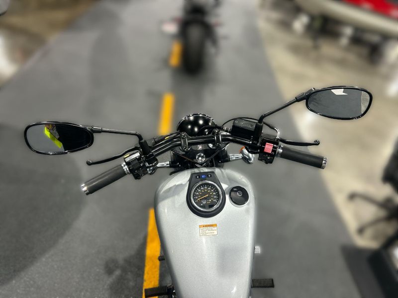 Used 2018 Suzuki S40 Image 18