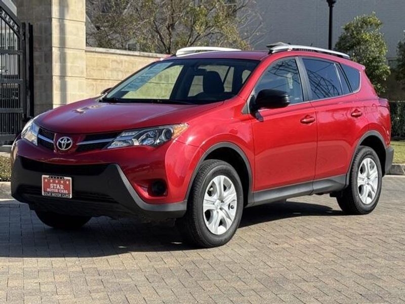 2014 Toyota RAV4 Image 8