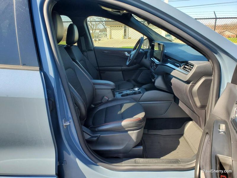 Used 2024 Ford Escape ST-Line