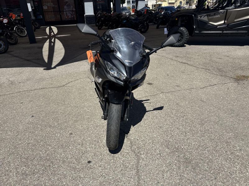 Used 2018 Kawasaki NINJA 400 ABS Image 11