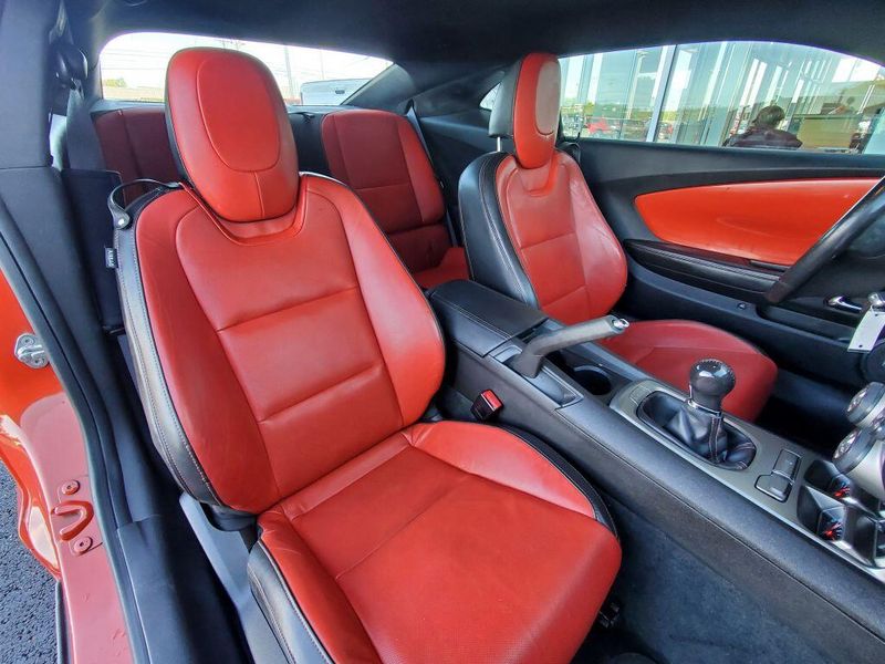 Used 2012 Chevrolet Camaro 2LTImage 2