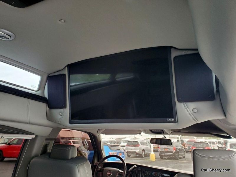 2022 GMC Savana Cargo Image 20