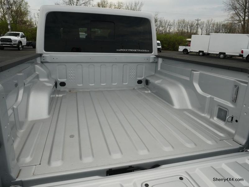 2022 Jeep Gladiator Overland 4x4Image 8