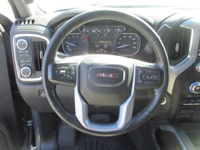 Used 2020 GMC Sierra 1500 ElevationImage 19