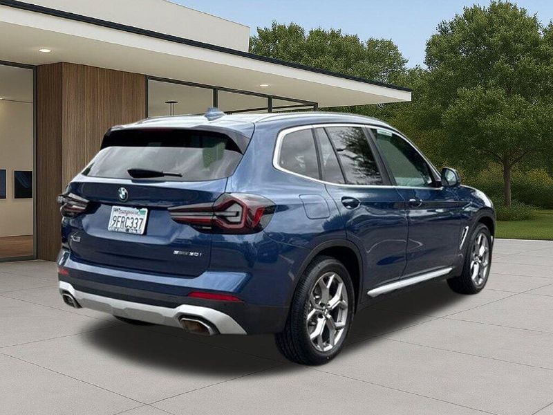 Used 2023 BMW X3 sDrive30iImage 8
