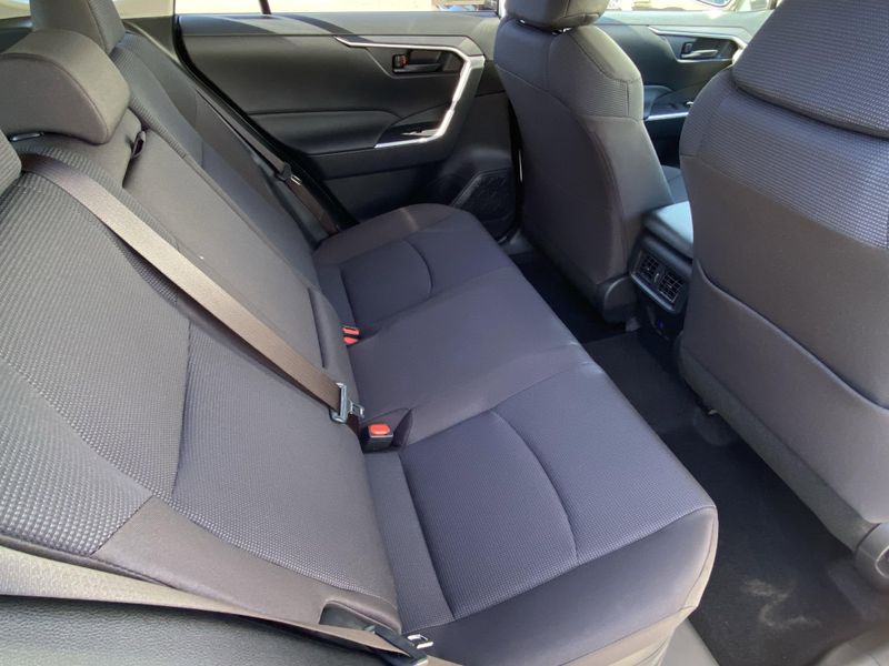 New 2025 Toyota RAV4 Hybrid LEImage 12