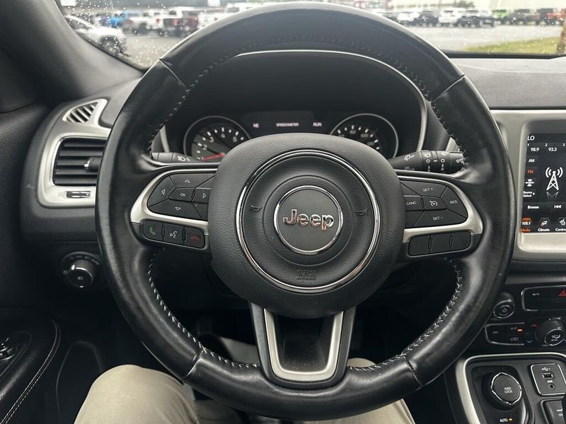 2021 Jeep Compass Anniversary Edition photo 13