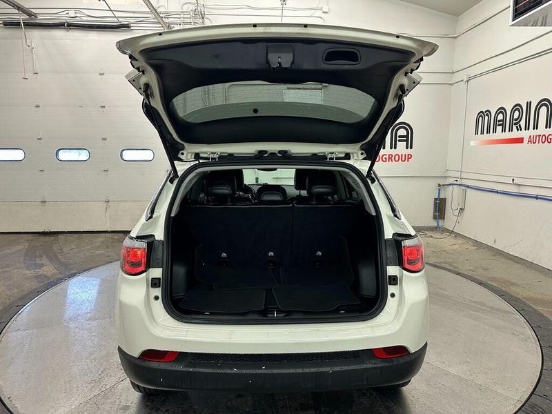 2020 Jeep Compass LatitudeImage 15