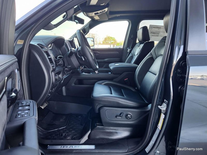 New 2026 RAM 1500 Rho Crew Cab 4x4 5'7' Box