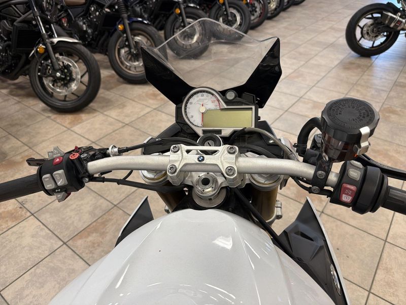 Used 2019 BMW S 1000 R Image 23