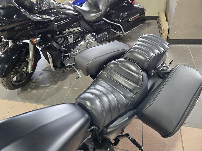 2022 HARLEY SPORTSTER IRON 883 Image 16