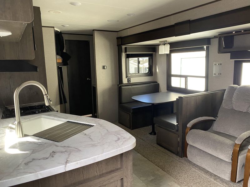 2020 JAYCO 267BHSW Image 6