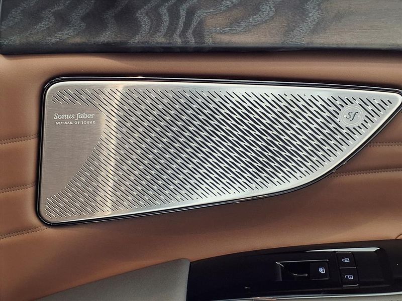 New 2025 Maserati Grecale Image 16