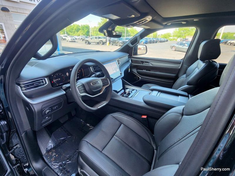 2026 Jeep Grand Wagoneer Limited Reserve 4x4