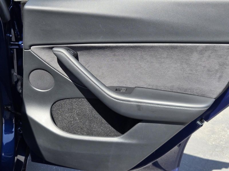 Used 2023 Tesla Model Y RWD