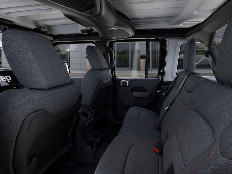 New 2026 Jeep Wrangler 4-door RubiconImage 44