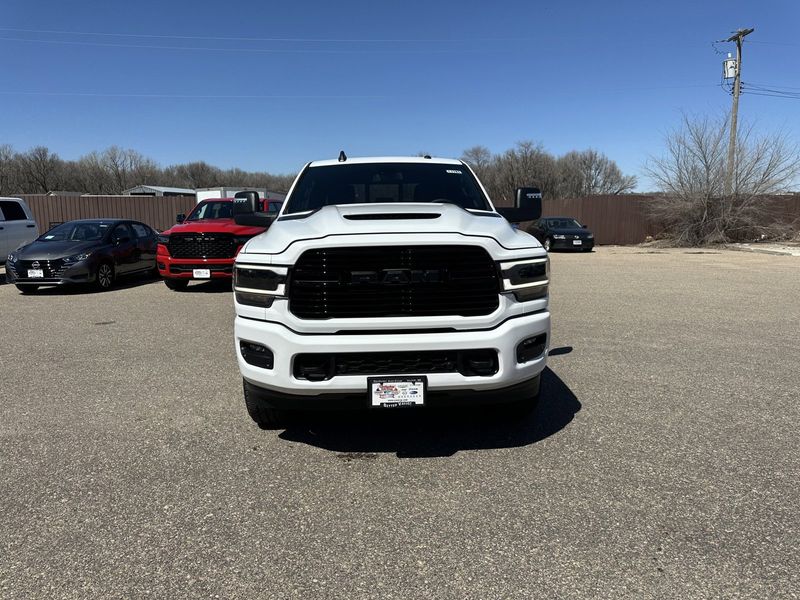 2024 RAM 3500 Laramie Crew Cab 4x4 6