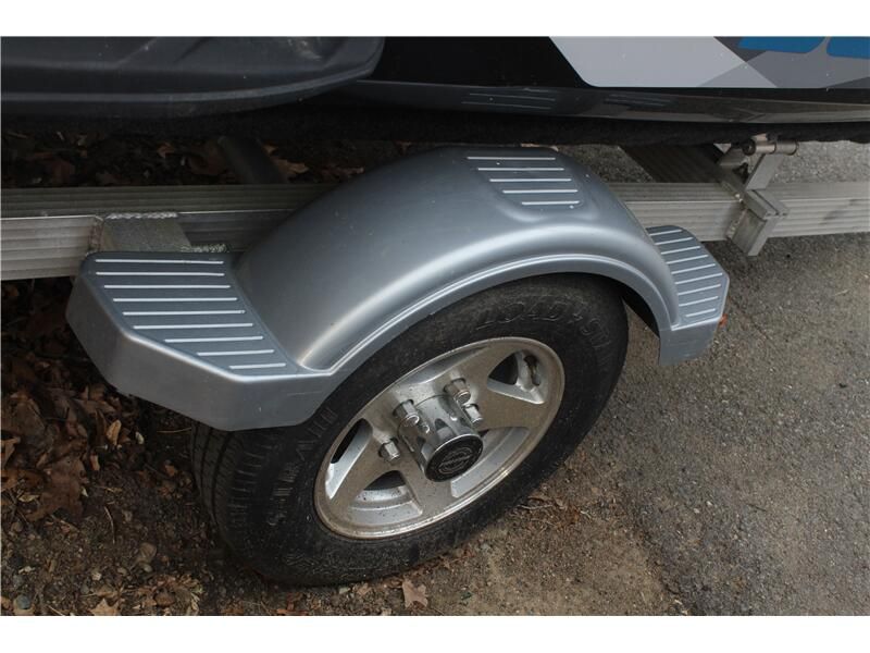 2019 TRITON Triton Image 5