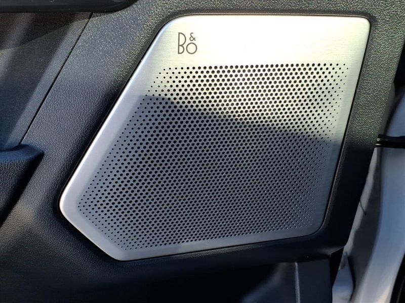 Used 2022 Ford F-150 LariatImage 9