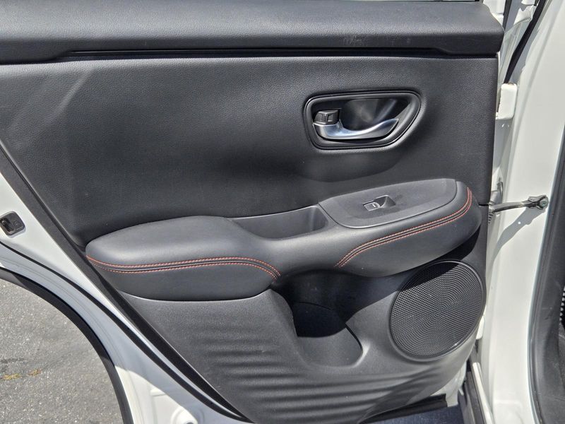 Used 2024 Honda HR-V Sport 2WD CVT