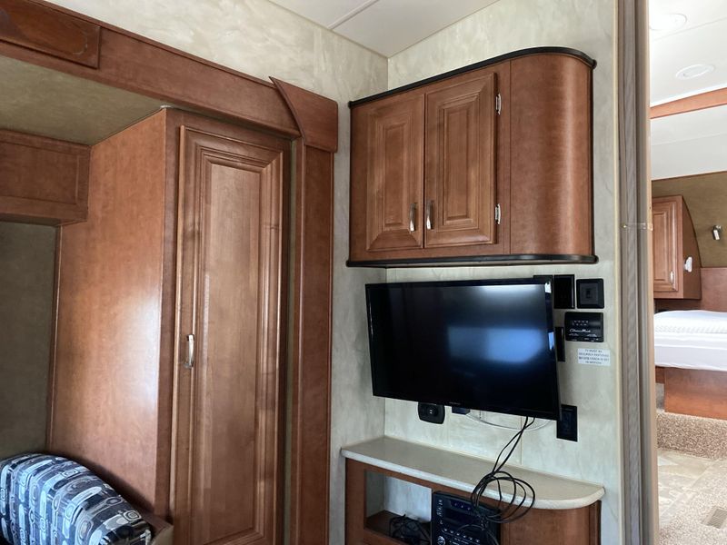 Used 2016 NORTHWOOD MFG FOX MOUNTAIN 235 RLS Image 3