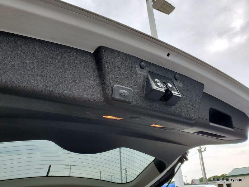 2016 Buick Enclave LeatherImage 11