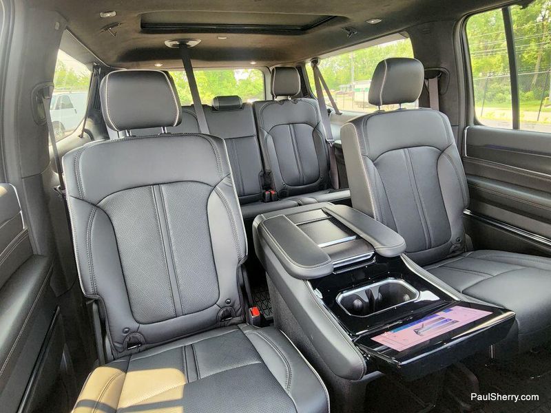 2024 Jeep Grand Grand Wagoneer Wagoneer L Obsidian 4x4Image 44