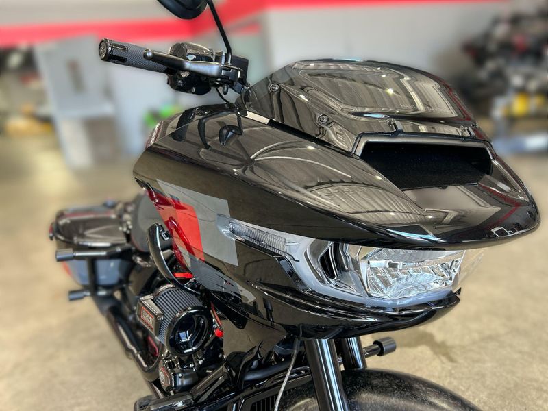 Used 2025 Harley-Davidson ROAD GILDE CVO ST Image 21