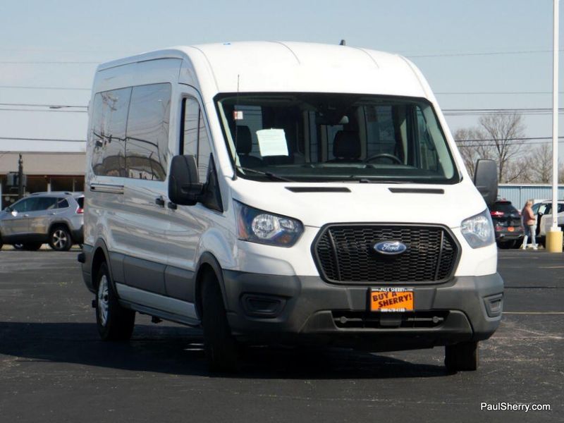 2022 Ford Transit Wagon XLImage 33