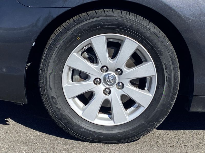Used 2009 Toyota Camry XLEImage 8