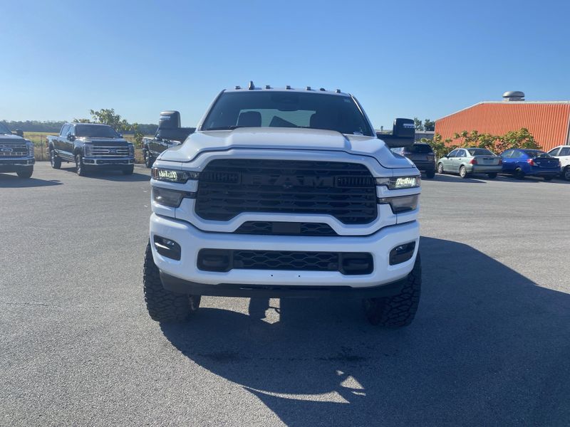 2025 Ram 2500 Big Horn photo 2
