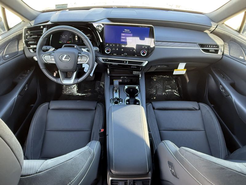 New 2026 Lexus RX 450h+ LuxuryImage 26