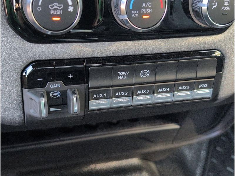 New 2026 RAM 5500 Tradesman Chassis Crew Cab 4x4 84