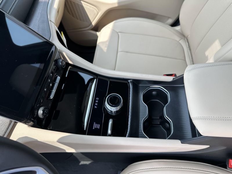 2025 Jeep Grand Cherokee Limited 4x4Image 28
