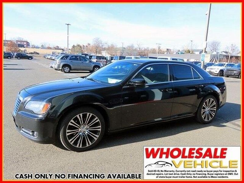 2013 Chrysler 300 SImage 1