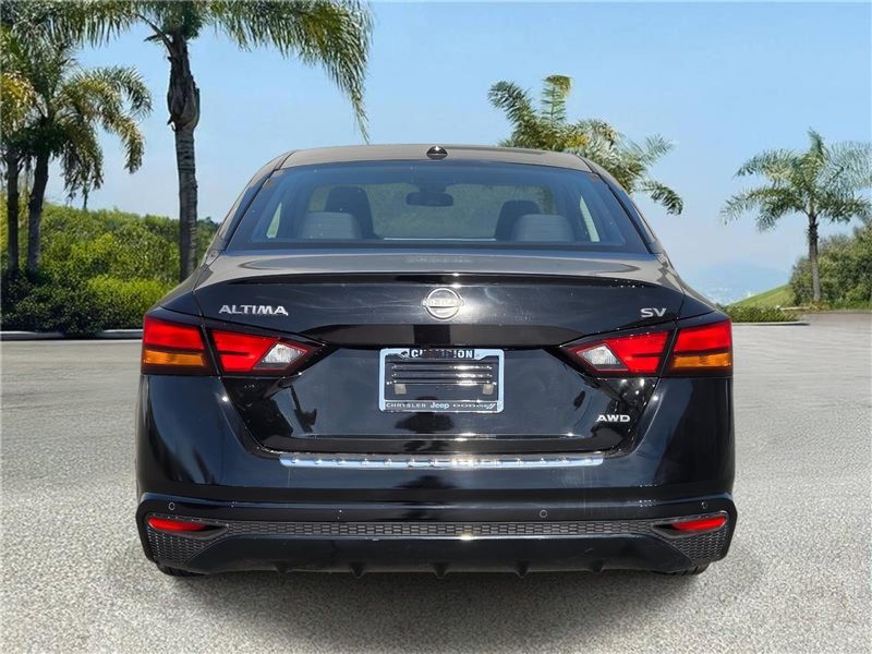 Used 2023 Nissan Altima 2.5 SV AWD Sedan