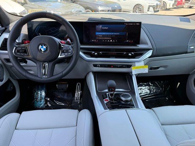 New 2026 BMW XM LabelImage 25